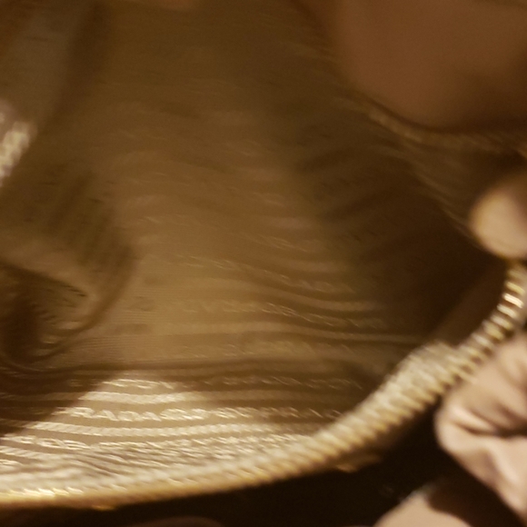 Prada convertible bow medium - Picture 7 of 9